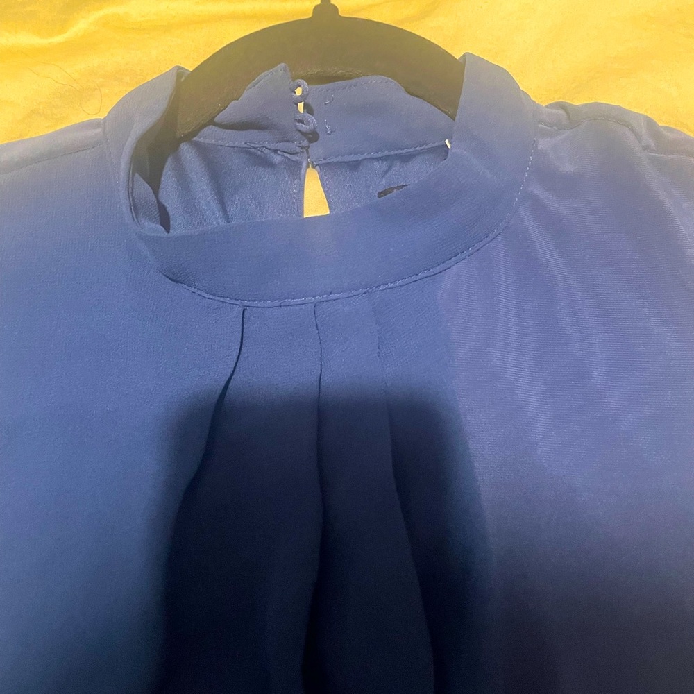 White Market Black Market sleeveless blue Blouse